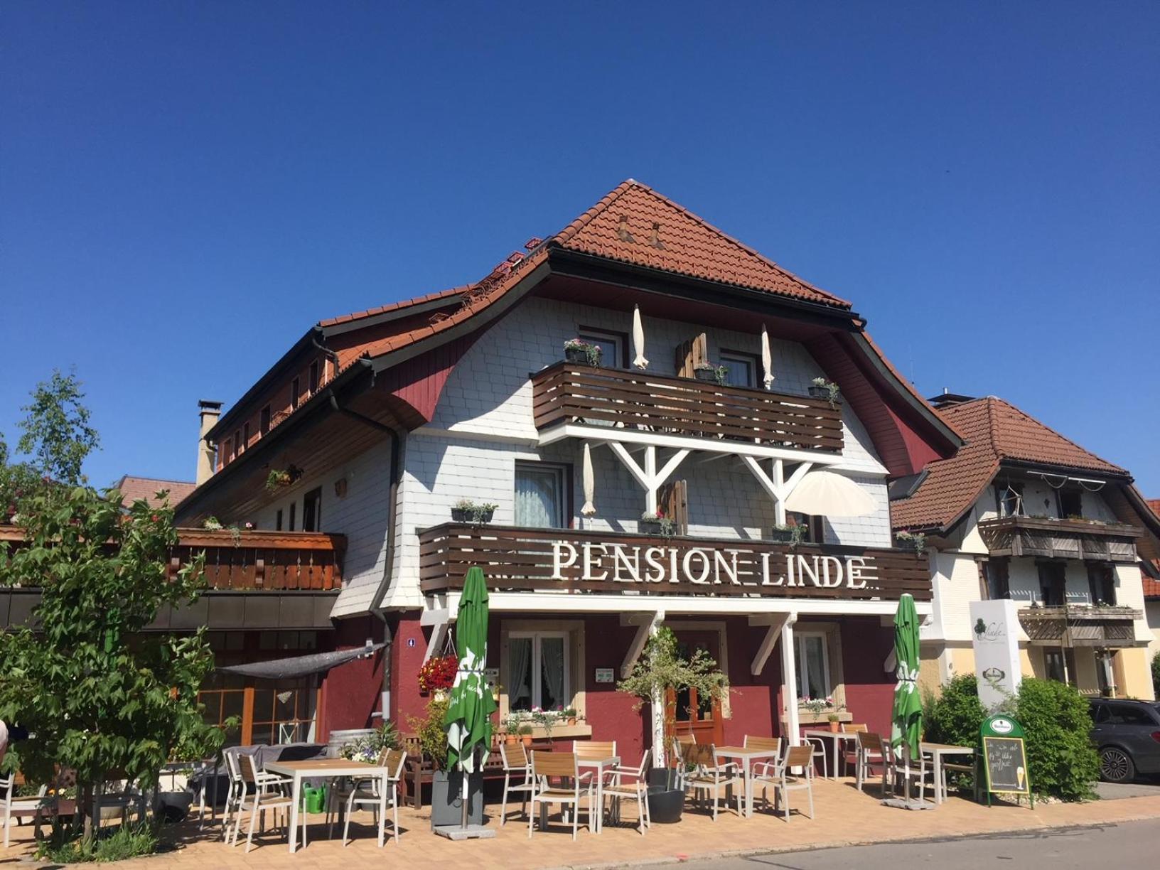 Pension Linde Höchenschwand Exteriör bild