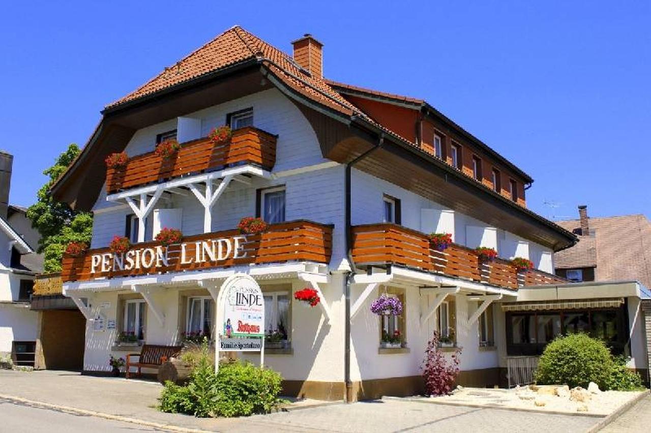 Pension Linde Höchenschwand Exteriör bild